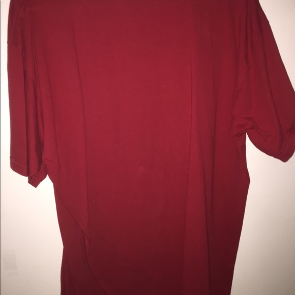 DC Red T-Shirt - Picture 3 of 3